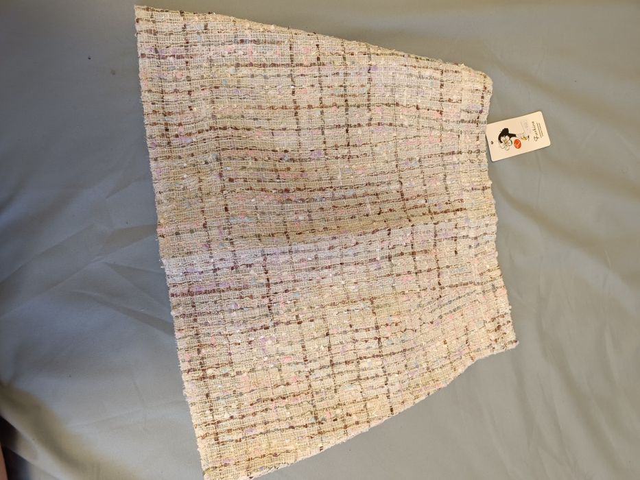 Юбочки новые и брюки продам