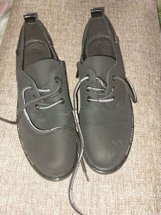 СРОЧНО Продам женские туфли