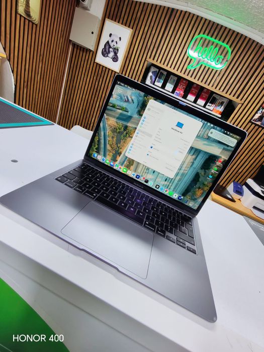 Apple Macbook Air 13 M1 2020 256 Gri Foarte Bun