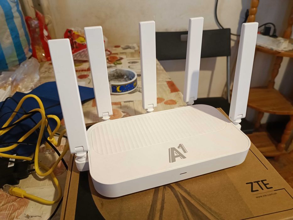 Продавам рутер ZTE H3601P Wi-Fi 6