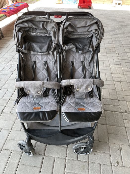 Коляска для двойни