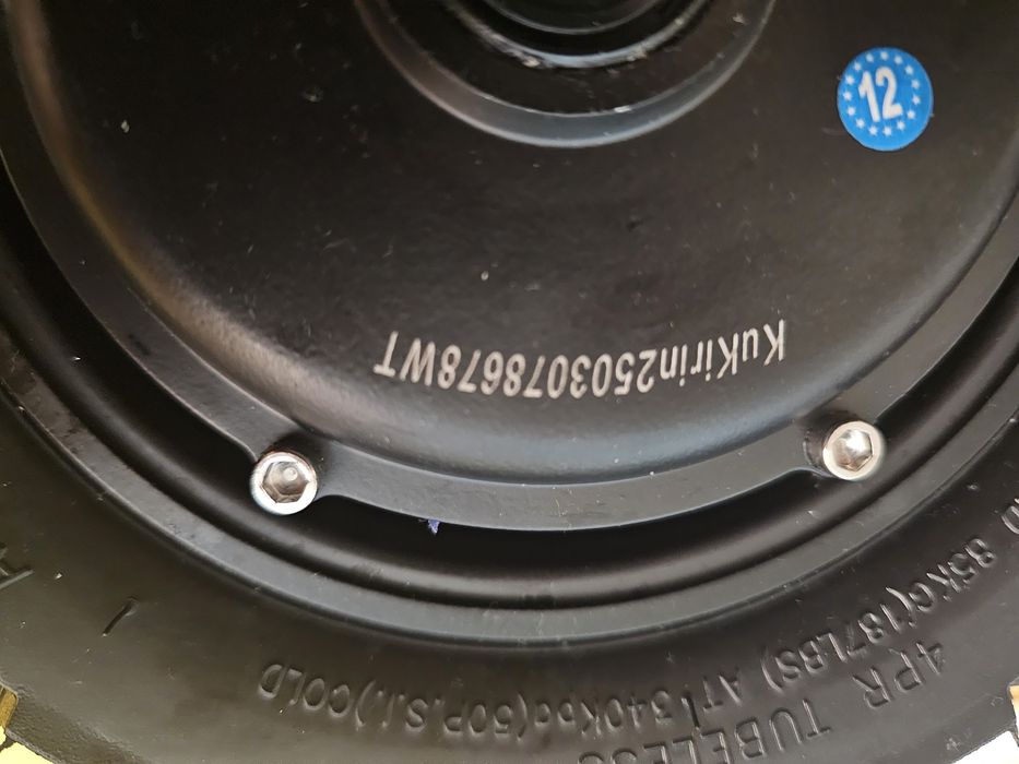 Motor cu anvelopa Kukirin G2 (Pro)