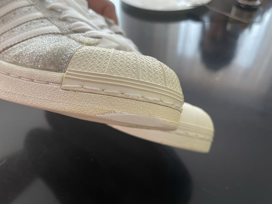 Adidas Superstar