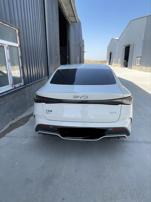 BYD Seal 06 hybrid 3500km zapas hod , holati juda yaxshi