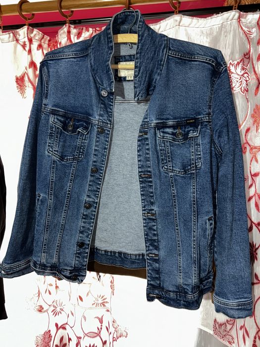 geaca blugi pull&bear xl marimea42