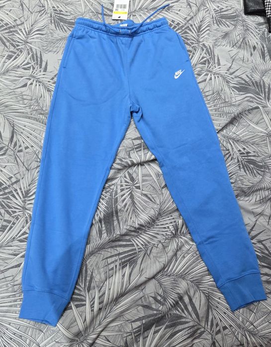 Мъжки спортен екип - S размер