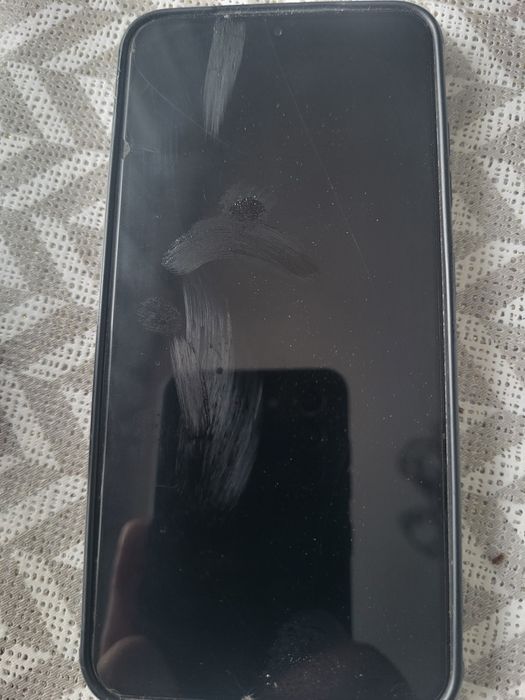 Продам телефон м