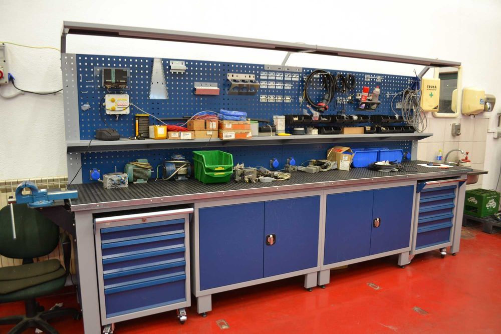 Banc de lucru modular atelier, service auto, fabrici