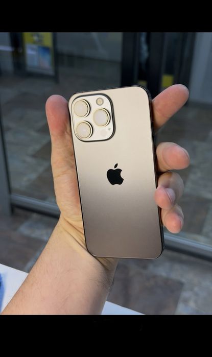 продаю iphone 13 pro 256 gb