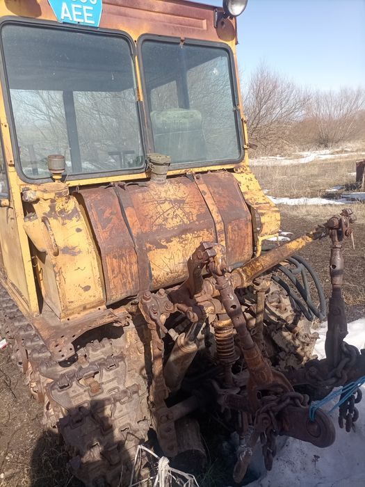 Продам трактор дт75