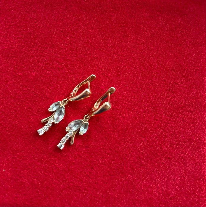 Золотые серьги ,585 пр.
