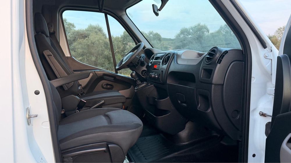 Renault Master 2.3 170 cp 2018 8ep / iveco daily sprinter