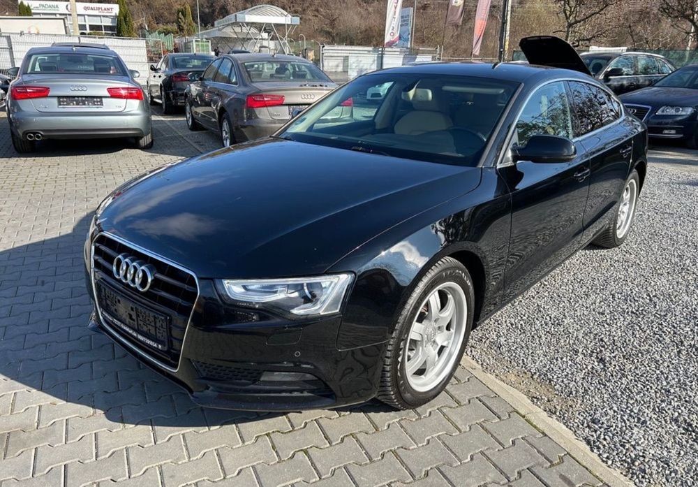 Audi A5 Bi-Xenon-Led Piele Navi color 4 usi