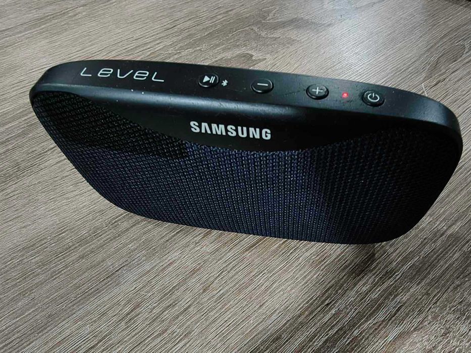 Колона Samsung Level Box Slim,С Bluetooth. 2600mAh, Черен