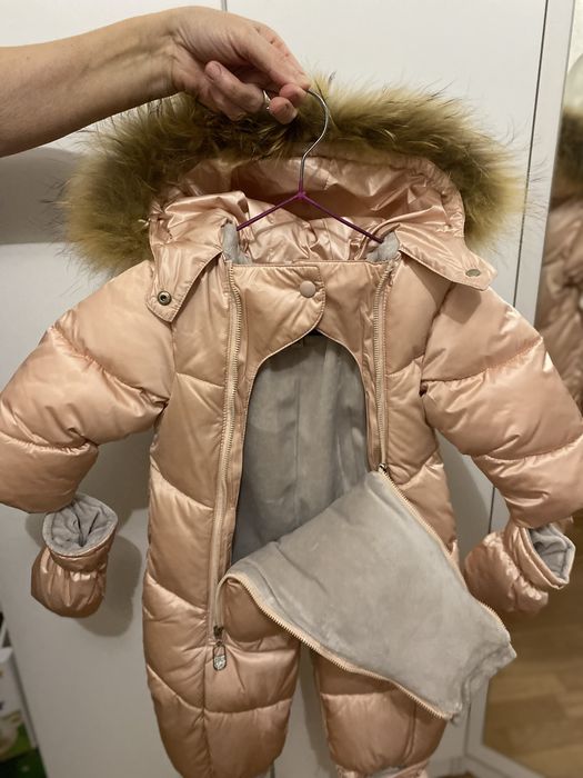 Продам зимний комбинезон трансформер