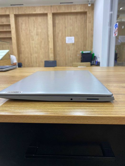 Б/У ноутбук Lenovo IdeaPad [i3/4/256/15,6 FHD]