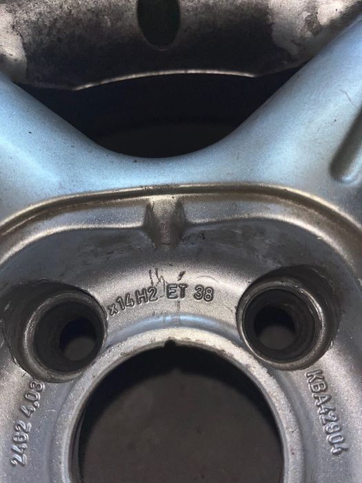 Джанти с гуми 185/60 r14