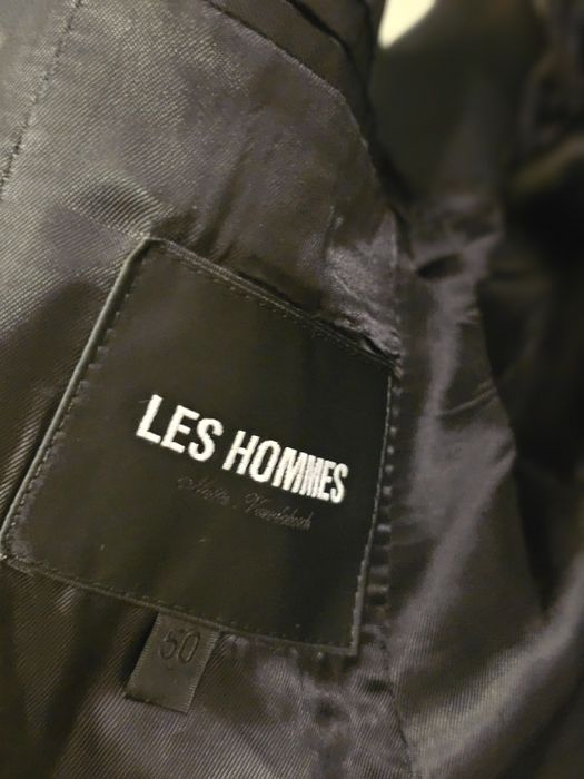 Sacou/Vesta LES HOMMES