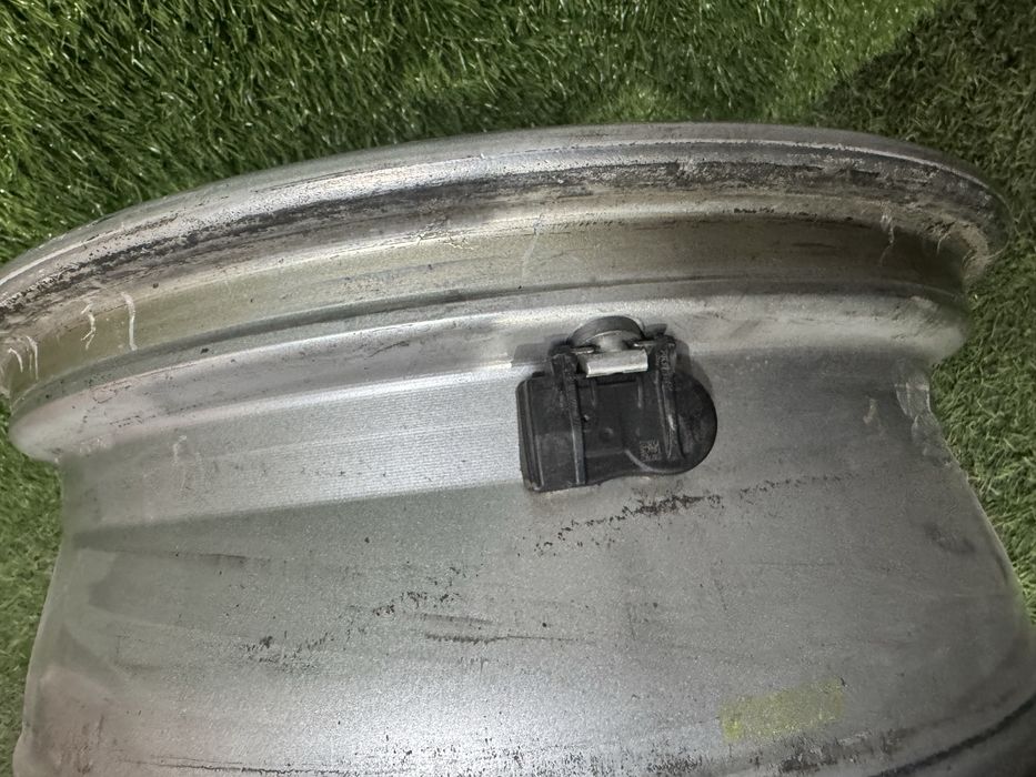 Титанки диски R17 5x114.3 ЦО67.1