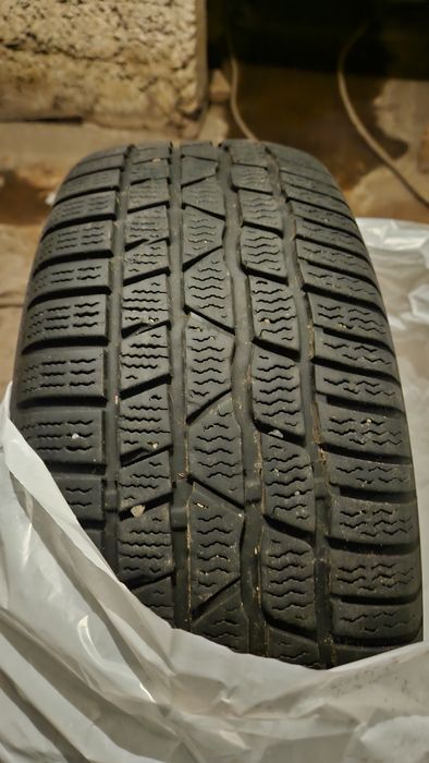 Anvelope iarnă Continental ContiWinter Contact TS830P 215/60/16