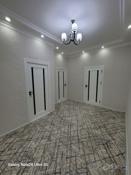 Срочно Продаётся 3 комнатная квартира
