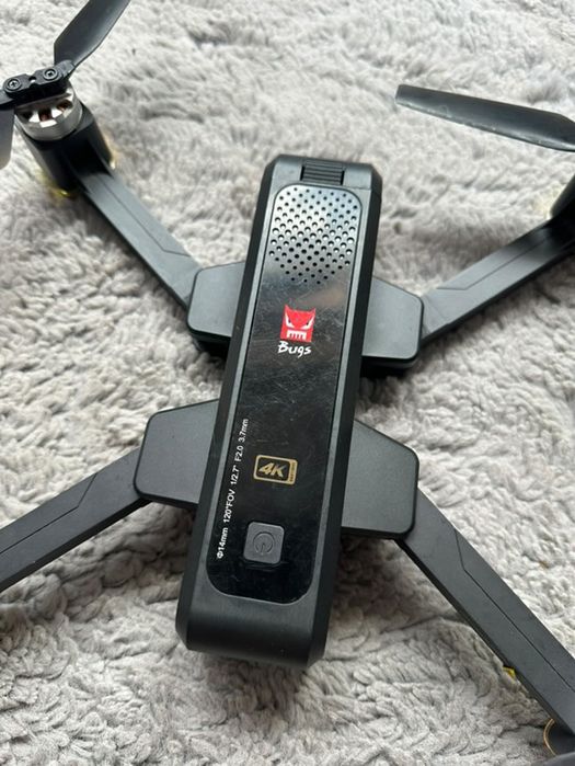 Drona MJX Bugs 4W versiune Camera 4K