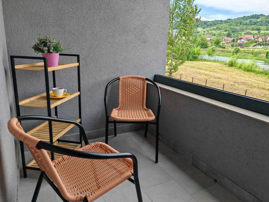 Prima inchiriere** Ap. 2 camere + parcare subterana Bdul Dem Radulescu, bloc nou, dotari premium, vedere lac