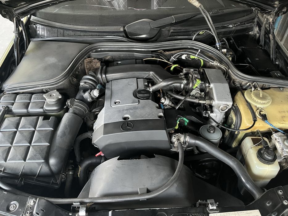Продам Мерседес C220