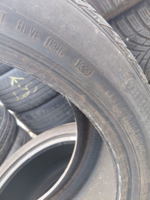 Anvelope 275/40/22