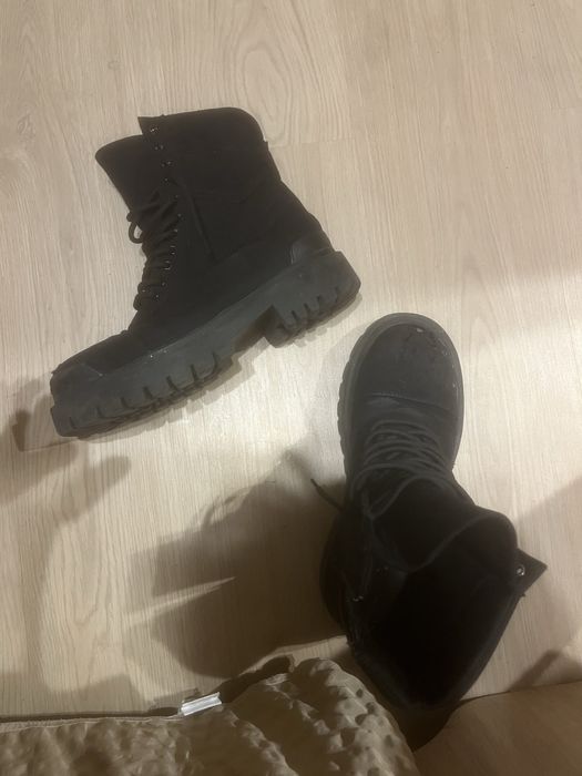 Balenciaga strike boots