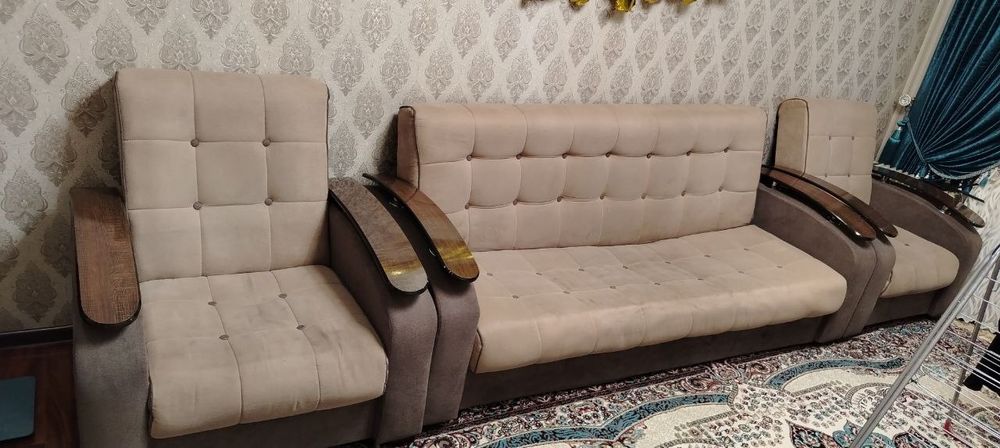 Диван и 2 кресло
