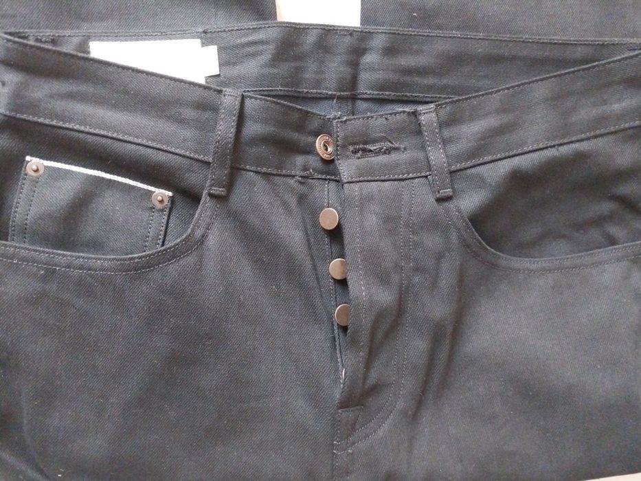 Продается джинсы оригинал zara