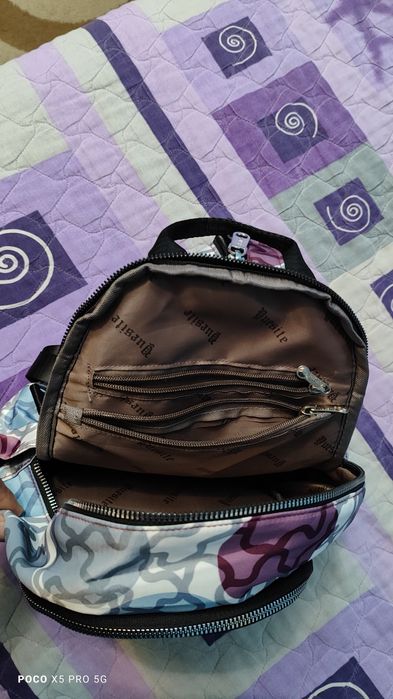 Дамска раница - нова