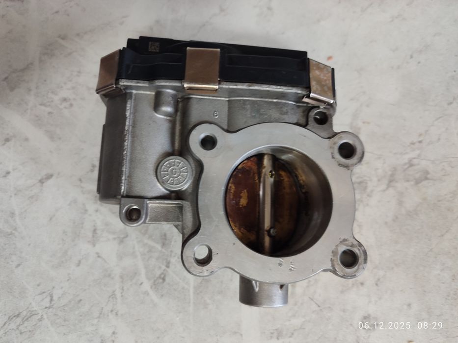 Spark Zaslonka sotiladi