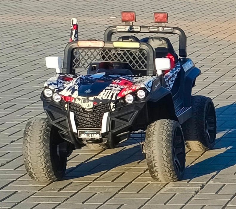 Продам детскую машинку и велосипед