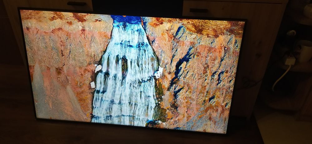 Телевизор SAMSUNG  UE50AU8072UXXH