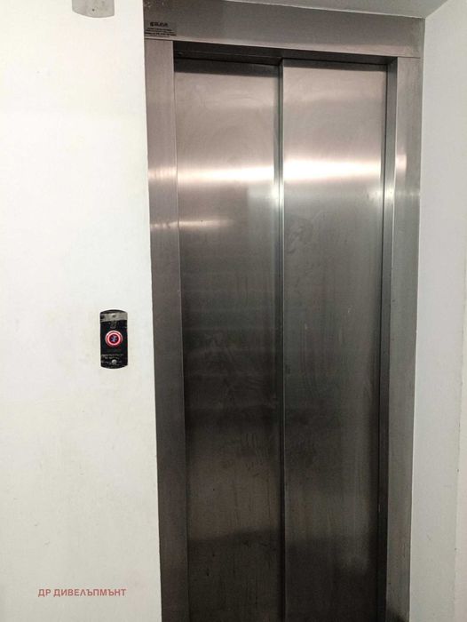 Продава се Тристаен апартамент в к.к. Слънчев бряг - 94 кв.м за 903 €/кв.м - Снимка #15