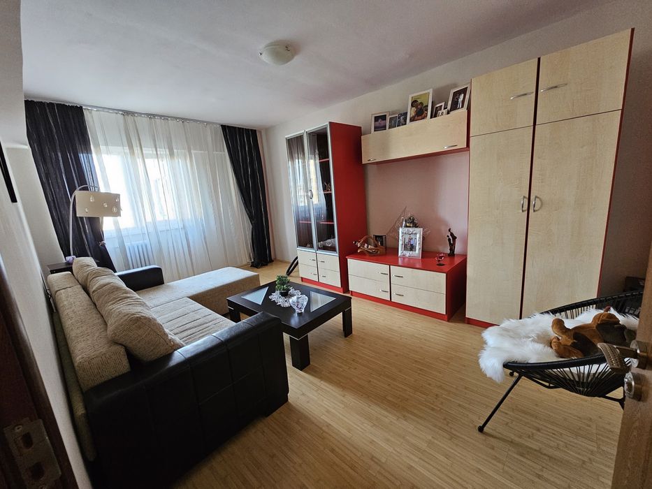 Inchiriez apartament 2 camere