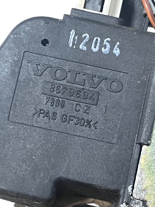 Broasca Haion/Portbagaj Volvo S60 I 384 2000 - 2010 8679694