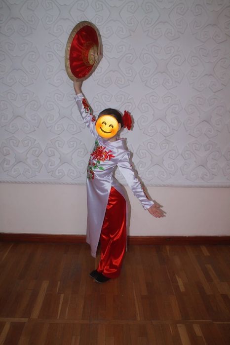 Вьетнамский костюм