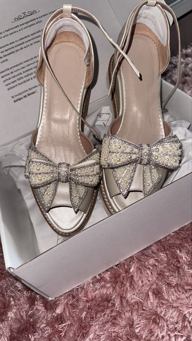 Sandale de piele Aeshoes