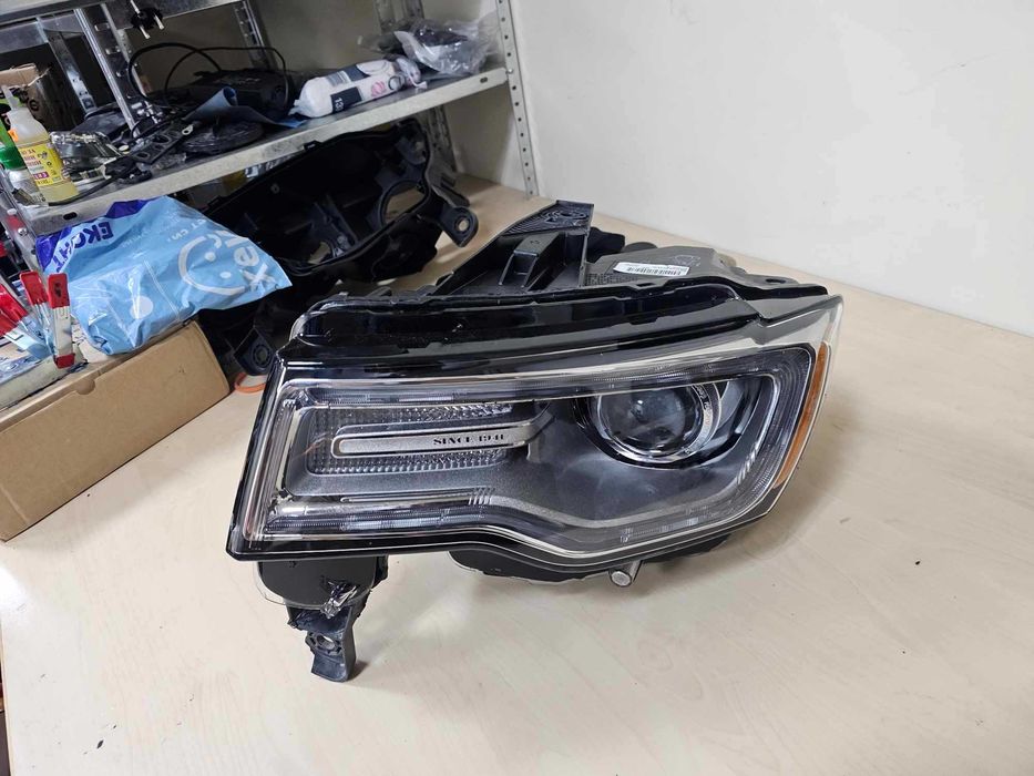 Ляв фар Cherokee USA XENON lqv far cheroki чероки