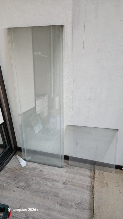 Отдам даром стекло