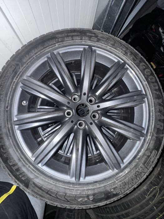 Jante BMW R18 cu anvelope 245/45R18 iarna