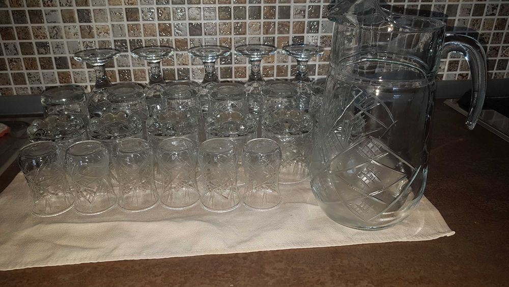 Set Pahare sticla cristalina