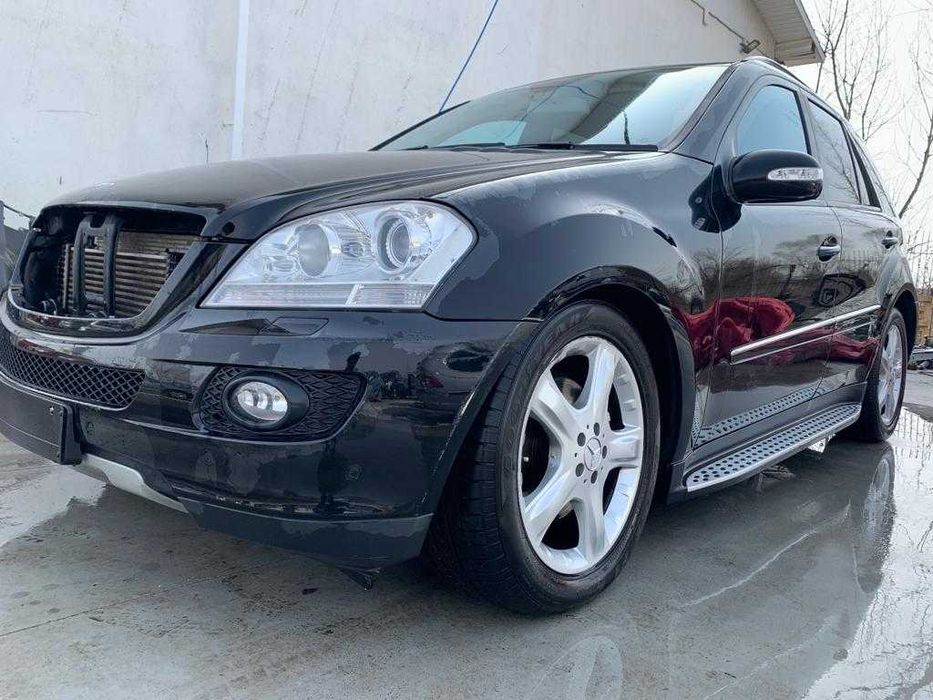 Dezmembrez mercedes  ML w164 3.0 v6/bara fata ML/far xenon/