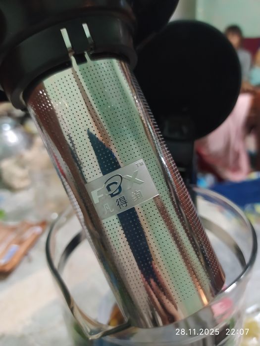 Продам заварочный чайник.Новый.