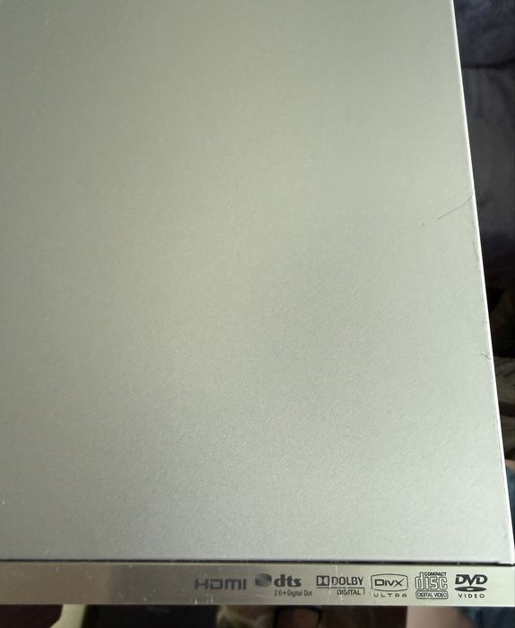 DVD Player Yamaha model DVD-840