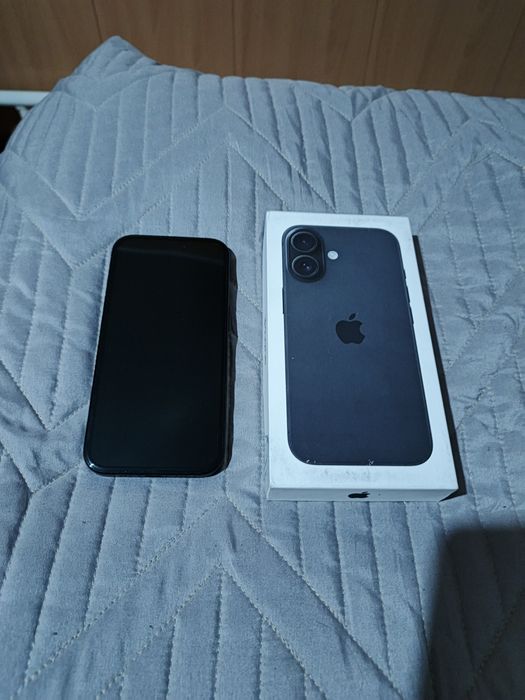 iPhone 16 256Gb черный