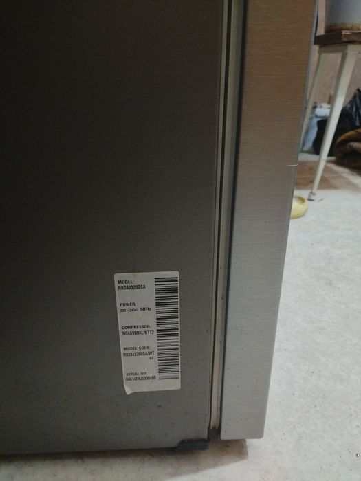 Холодильник «SAMSUNG Rb-33 J3200SA»